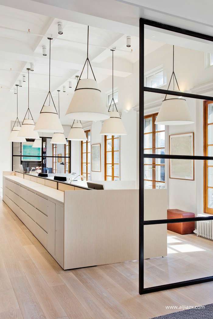 財務(wù)公司辦公室裝修設(shè)計效果圖