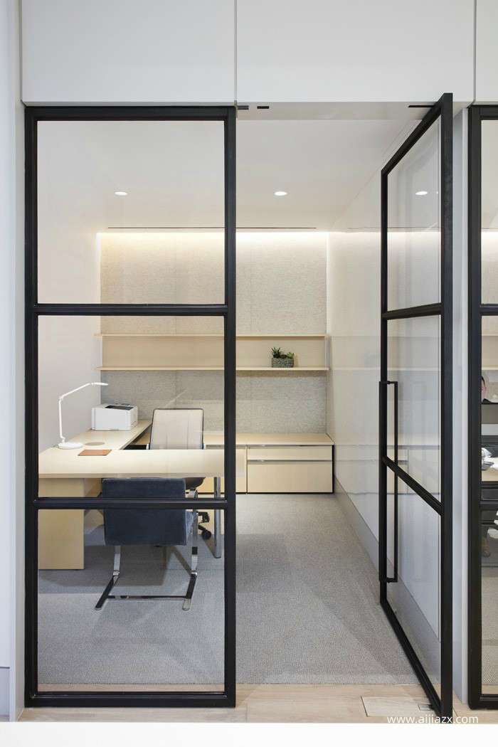 財務(wù)公司辦公室裝修設(shè)計效果圖