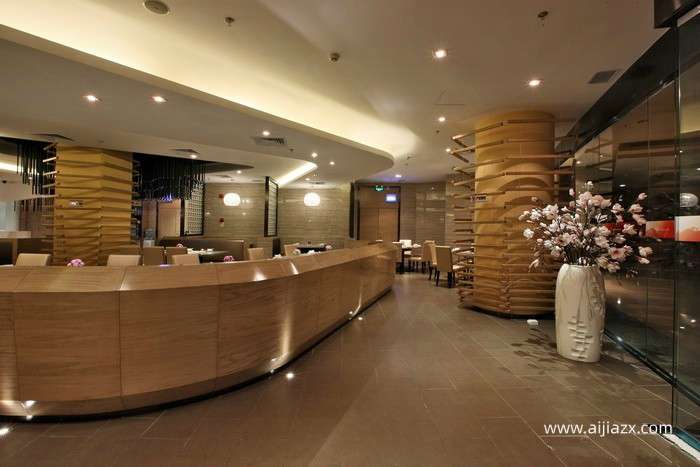 280㎡火鍋店裝修設(shè)計(jì)案例解析